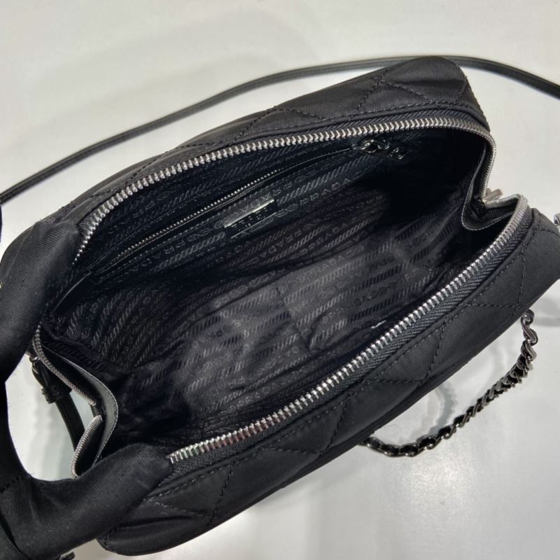 Pra*a top handle bags
